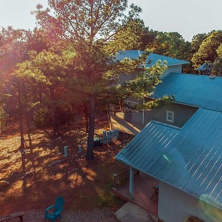 Broken Bow Cottage With Deck, Hot Tub And Fire Pit! Extérieur photo