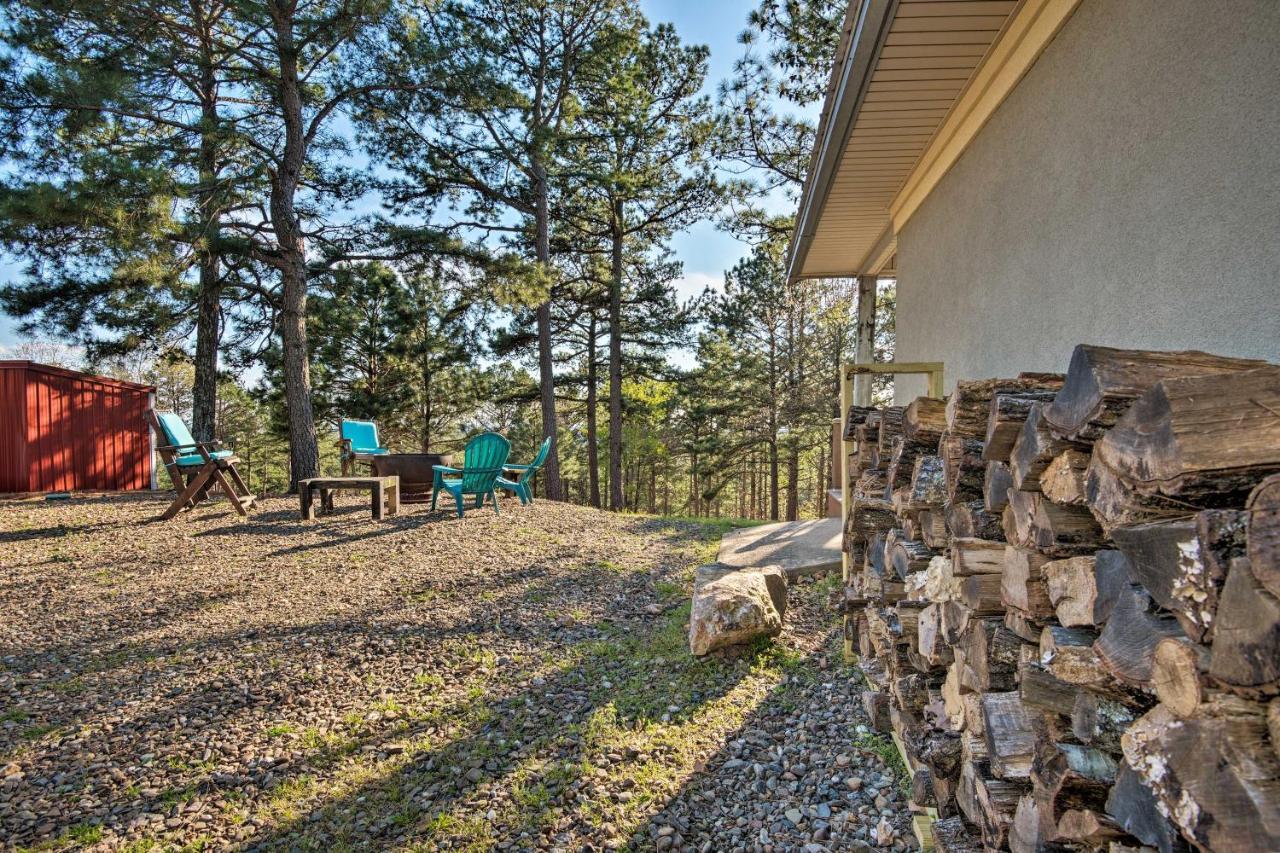 Broken Bow Cottage With Deck, Hot Tub And Fire Pit! Extérieur photo