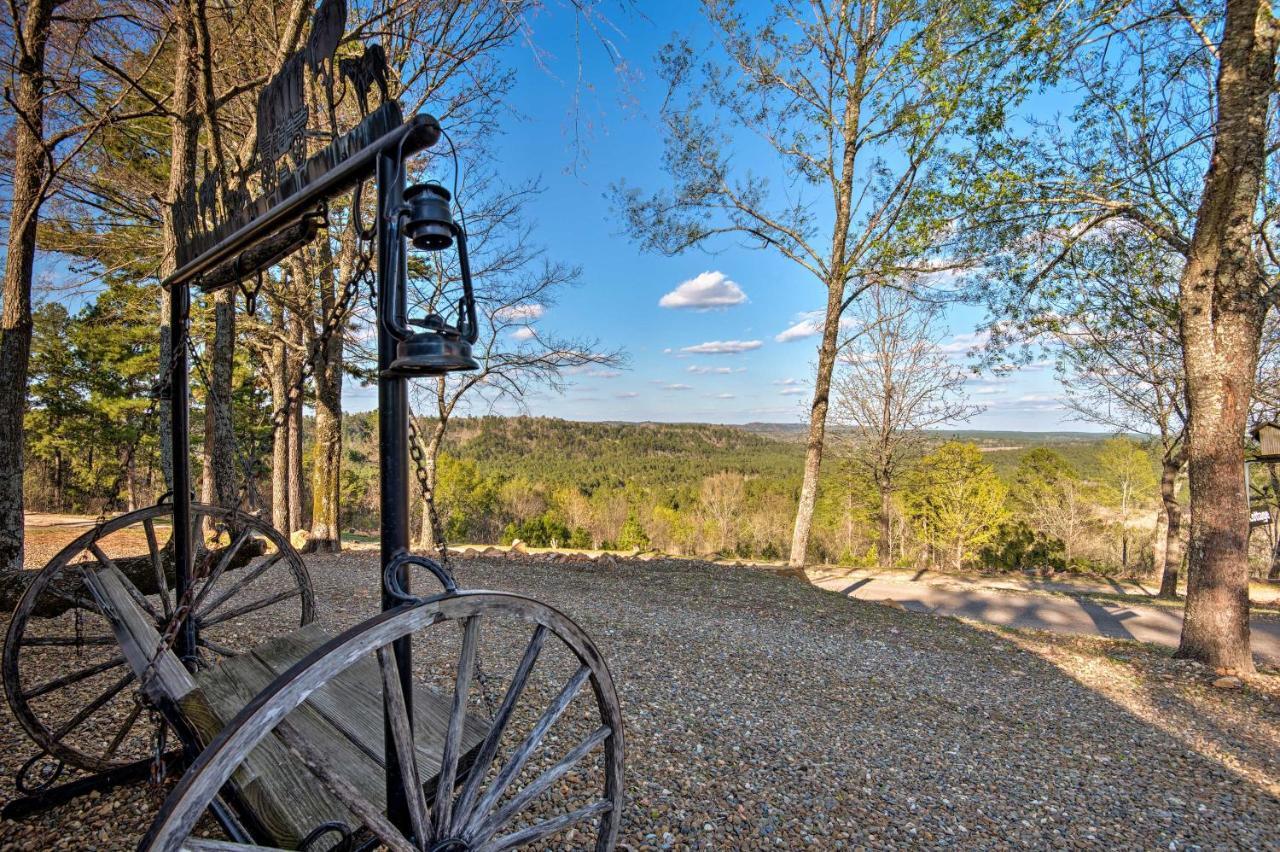 Broken Bow Cottage With Deck, Hot Tub And Fire Pit! Extérieur photo